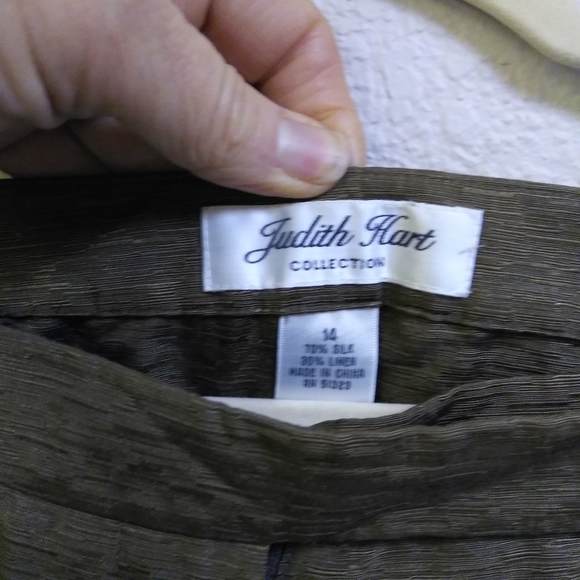 Judith Hart Silk Army Green Pants - Picture 2 of 3